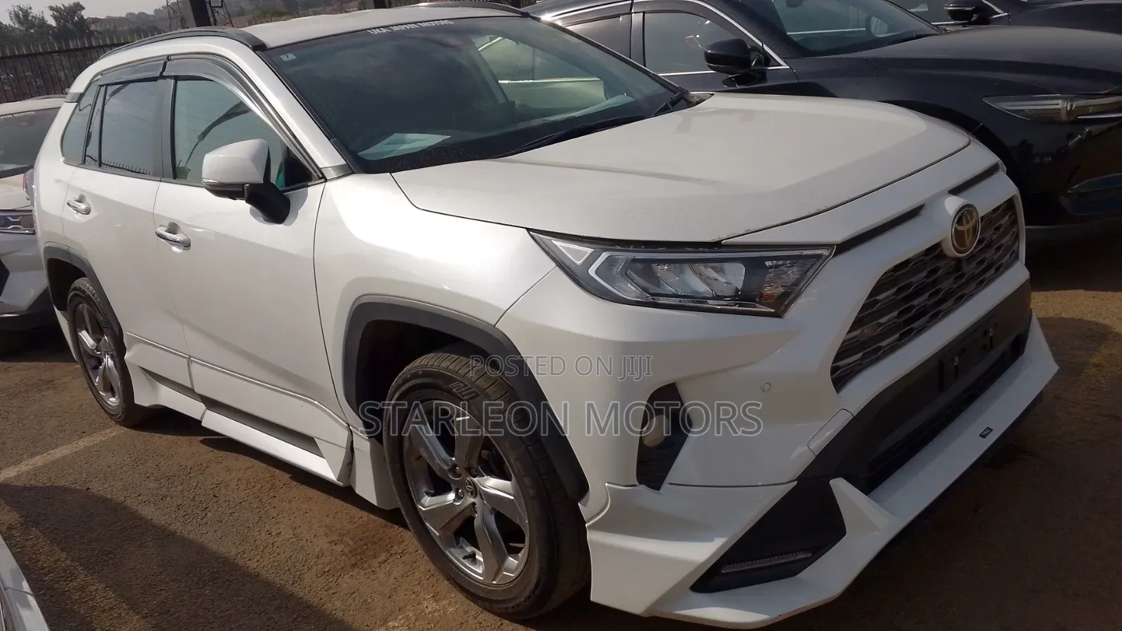 Toyota RAV4 2020 White