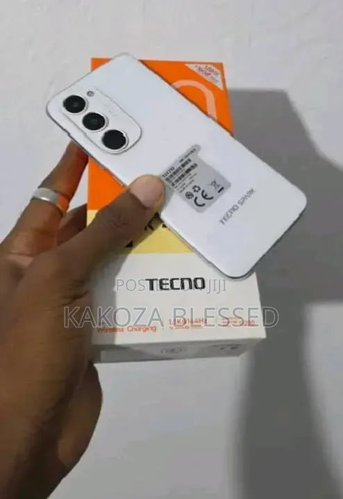 New Tecno Spark 40 Pro+ 256 GB White