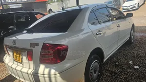 Toyota Premio 2006 White