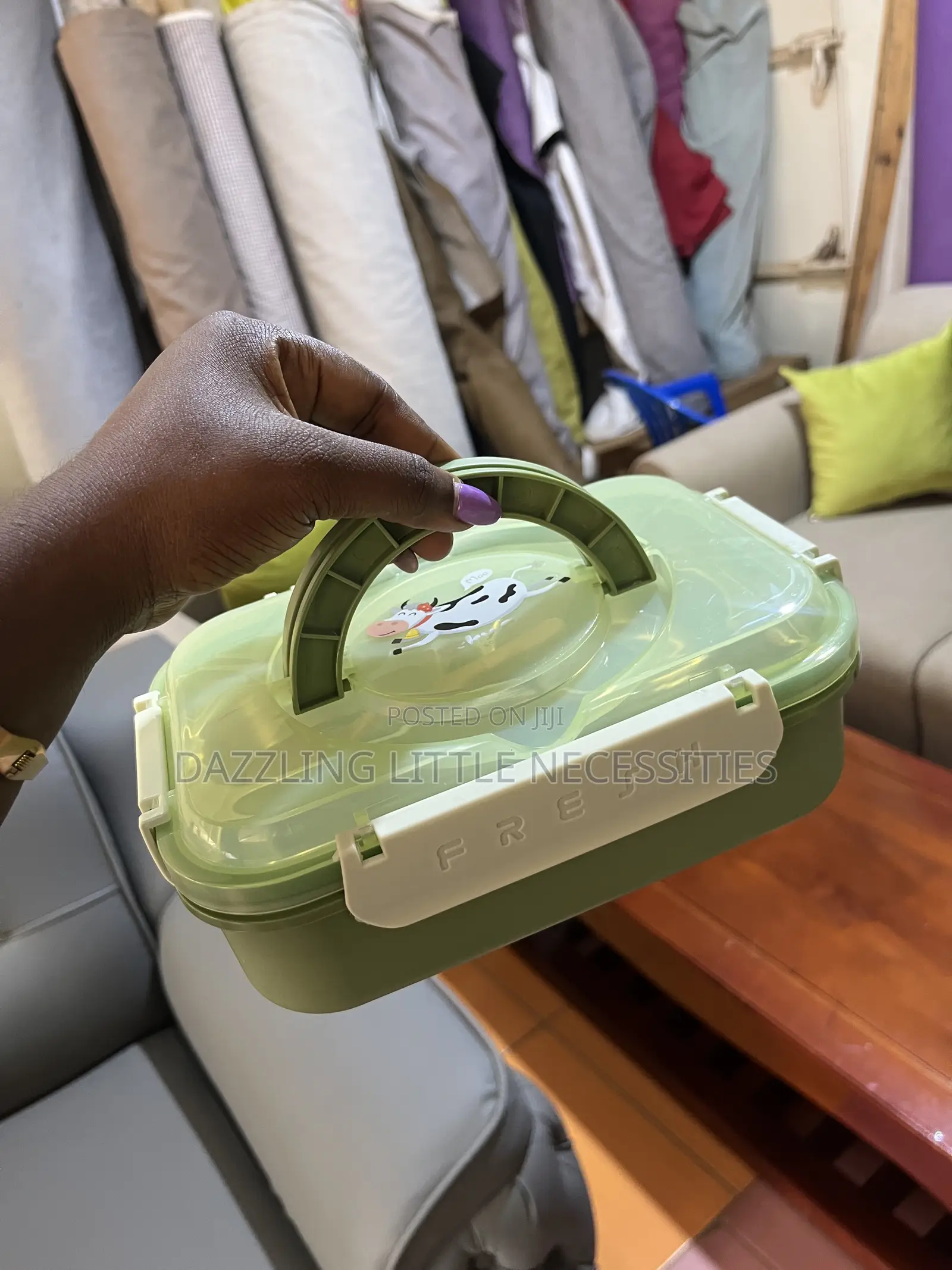 3 Compartment Lunch Box With Stainless Steel Interior Spoon - Green