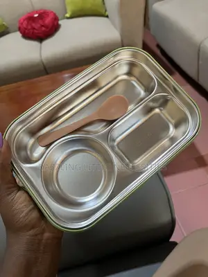 3 Compartment Lunch Box With Stainless Steel Interior Spoon - Green