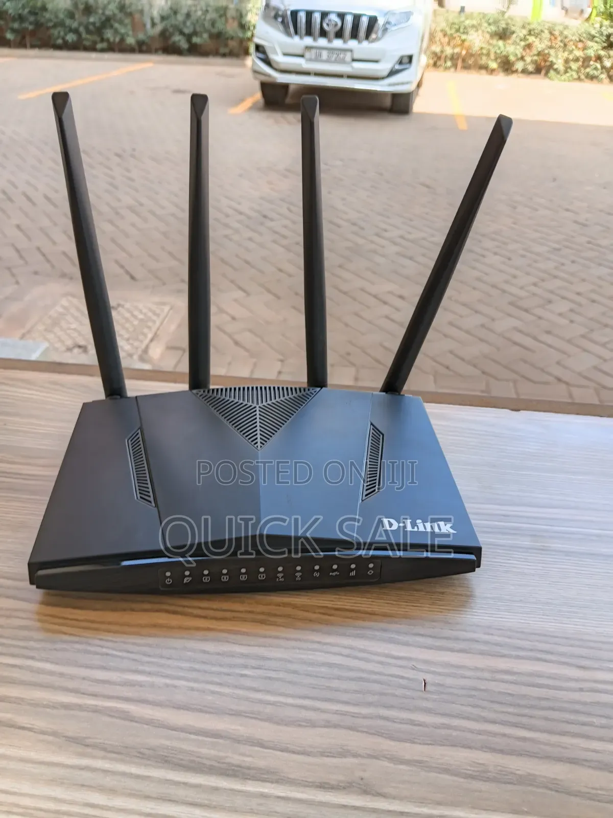 Wifi Router (D-Link DWR-M960 4g Ac1200 Lte)