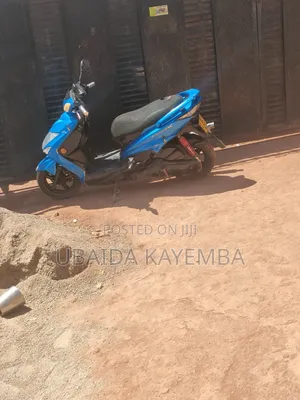 Yamaha 2020 Blue