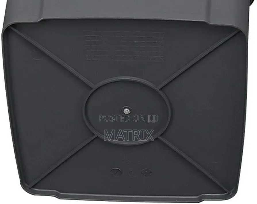30L Trash Bin With Lid – Plastic Push-Top Garbage Bin
