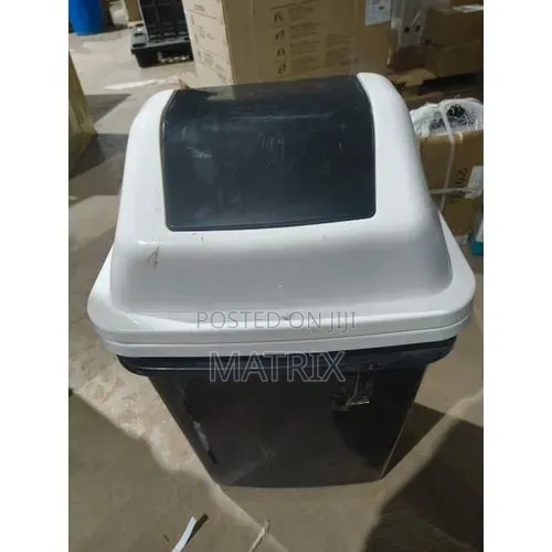 30L Trash Bin With Lid – Plastic Push-Top Garbage Bin