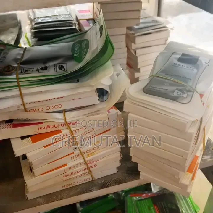 Docomo,realme,oppo,aquos,gratina,kyocera Phone Batteries