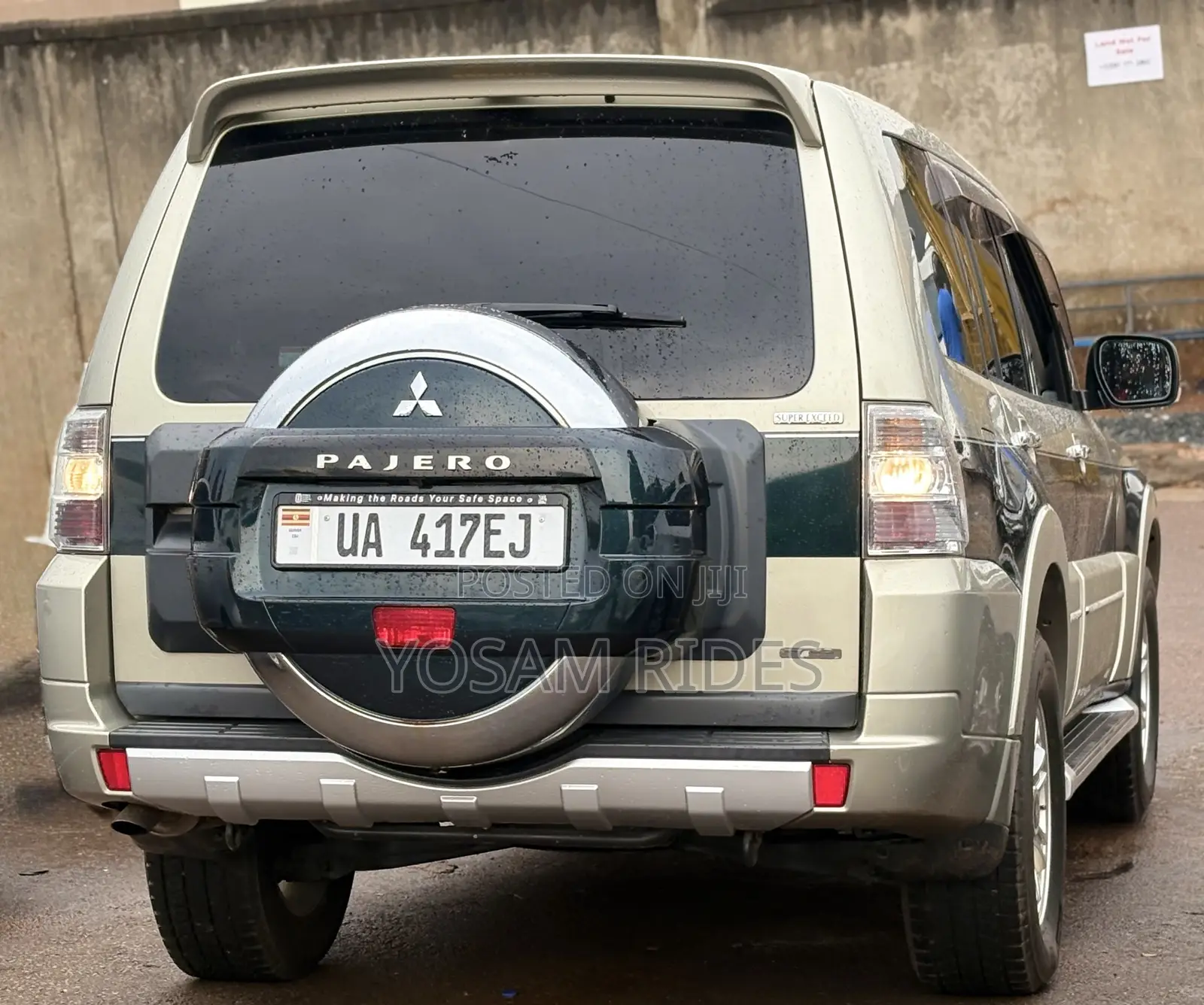 Mitsubishi Pajero 3.2 Di-Dc GLS 2012 Gold