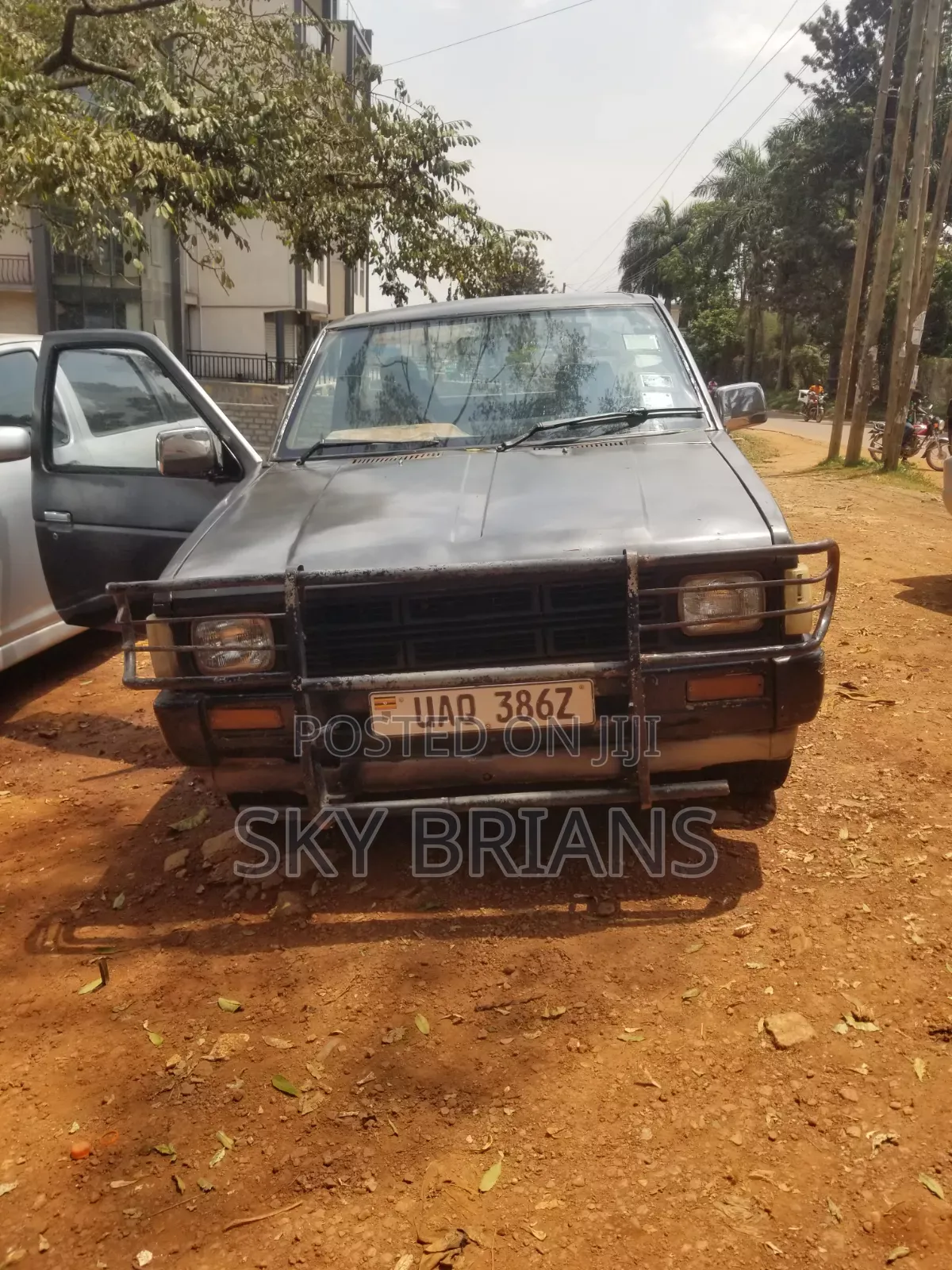 Nissan Pick-Up 1991 Gray