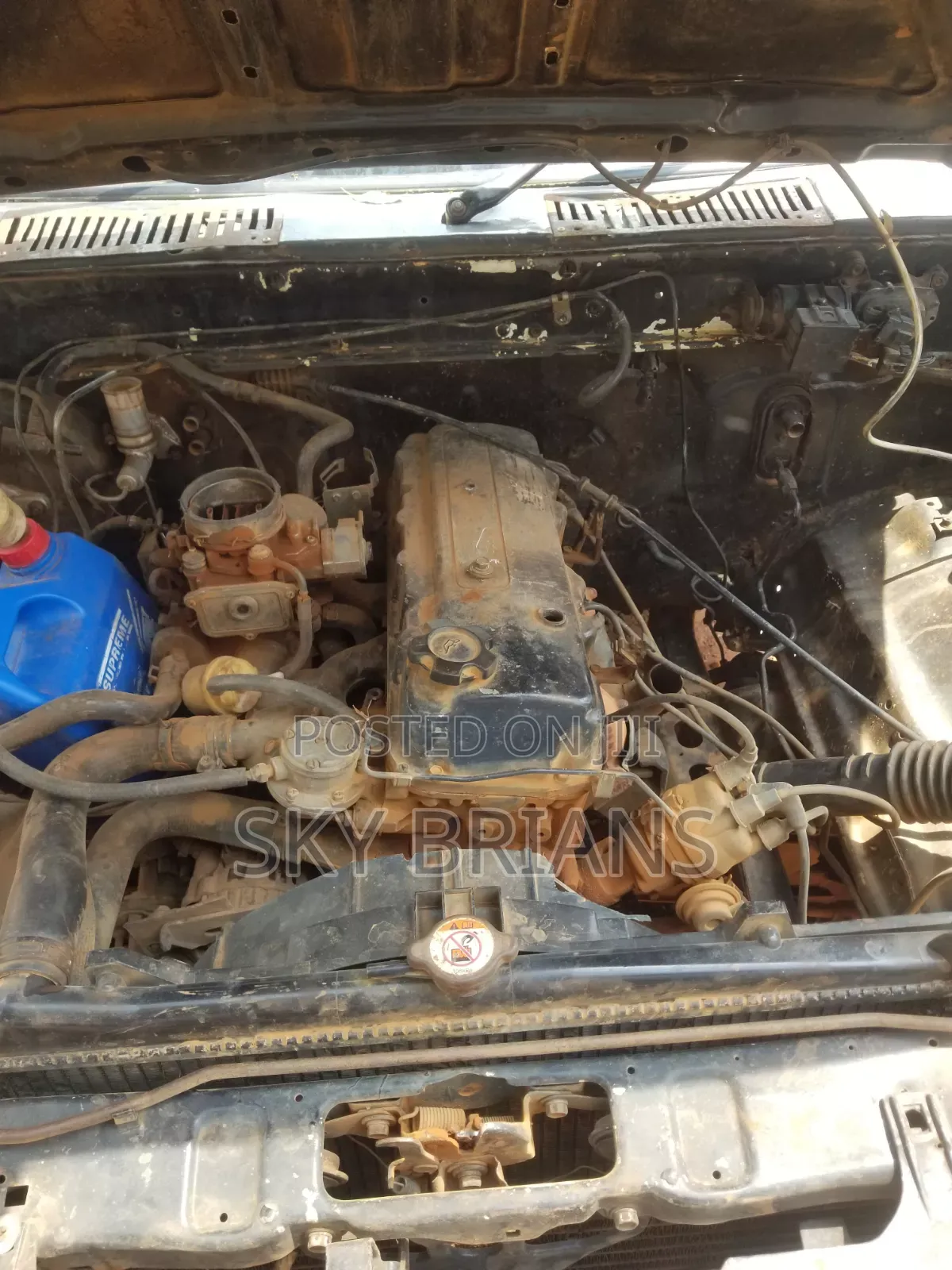Nissan Pick-Up 1991 Gray