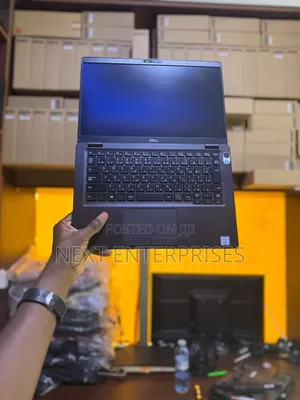 Laptop Dell Latitude 7390 8GB Intel Core i5 SSD 128GB