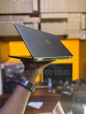 Laptop Dell Latitude 7390 8GB Intel Core i5 SSD 128GB