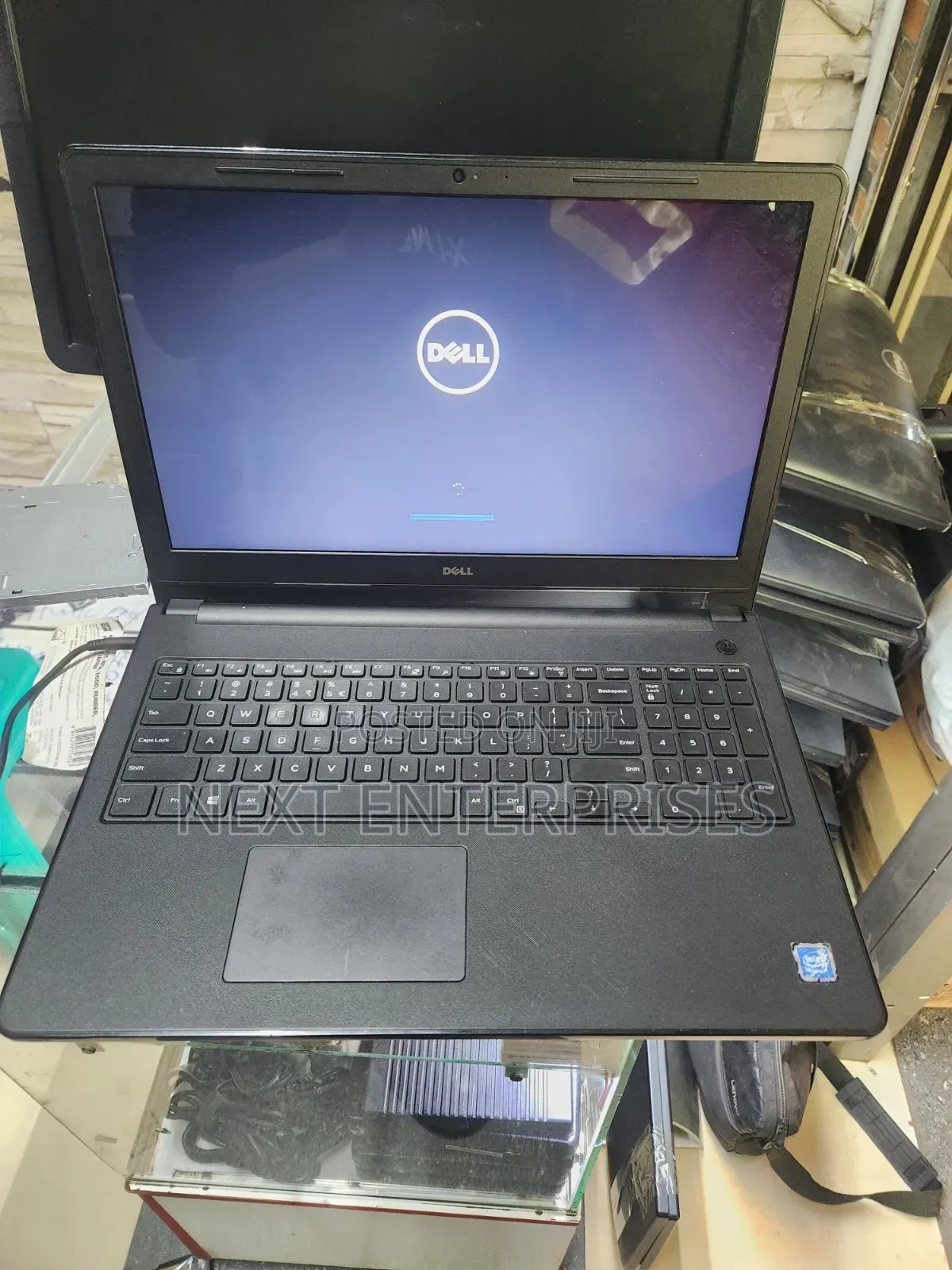 Laptop Dell Latitude 7390 8GB Intel Core i5 SSD 128GB