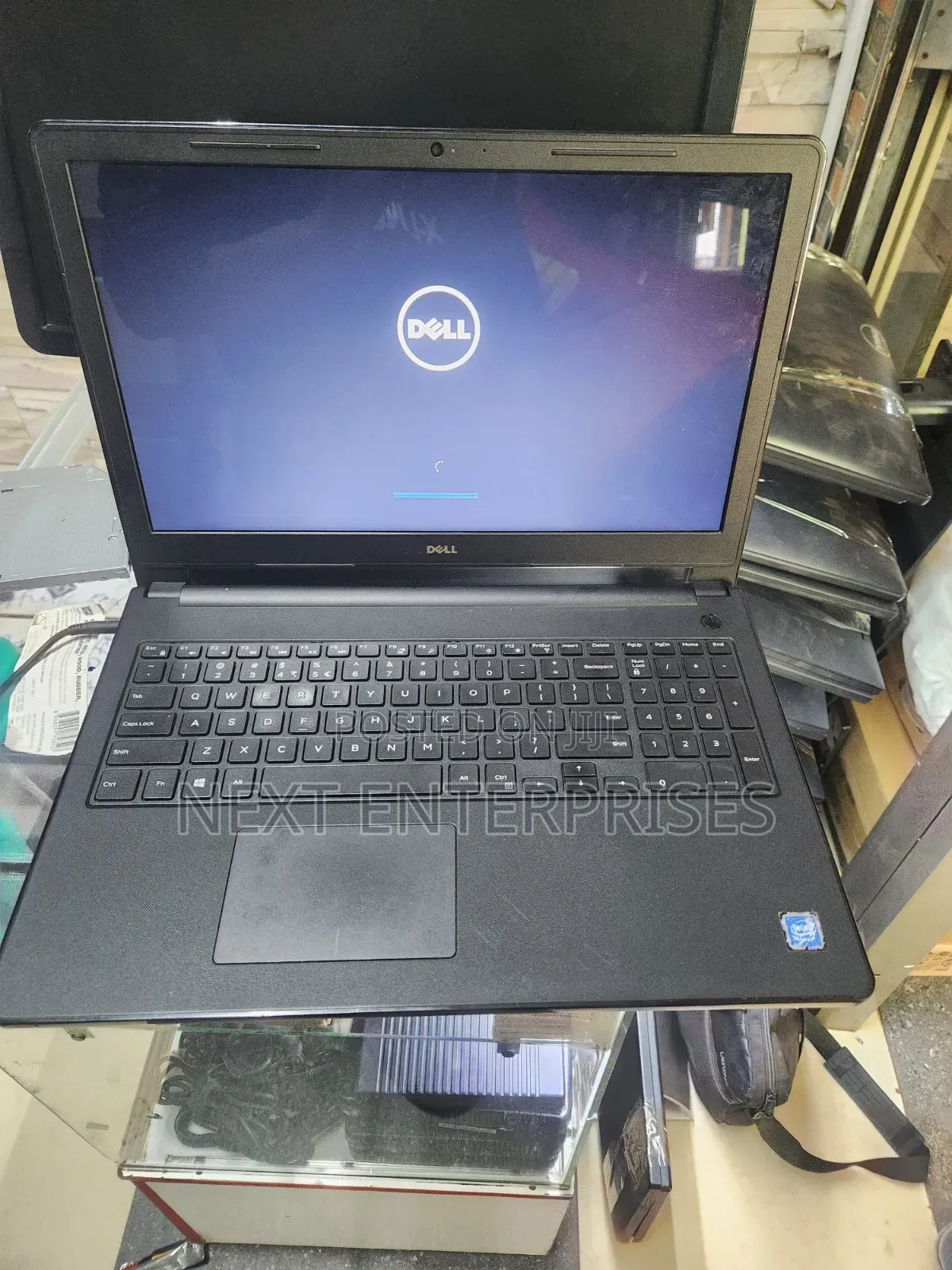 Laptop Dell Latitude 7390 8GB Intel Core i5 SSD 128GB
