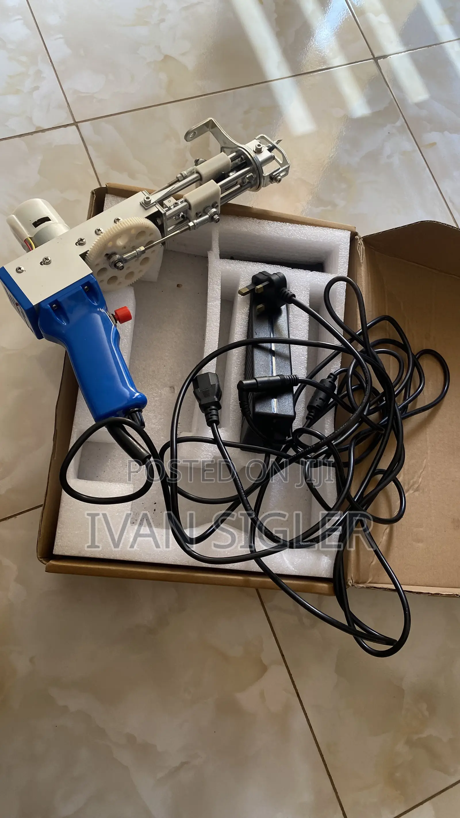 Tufting Machine on Quick Sale