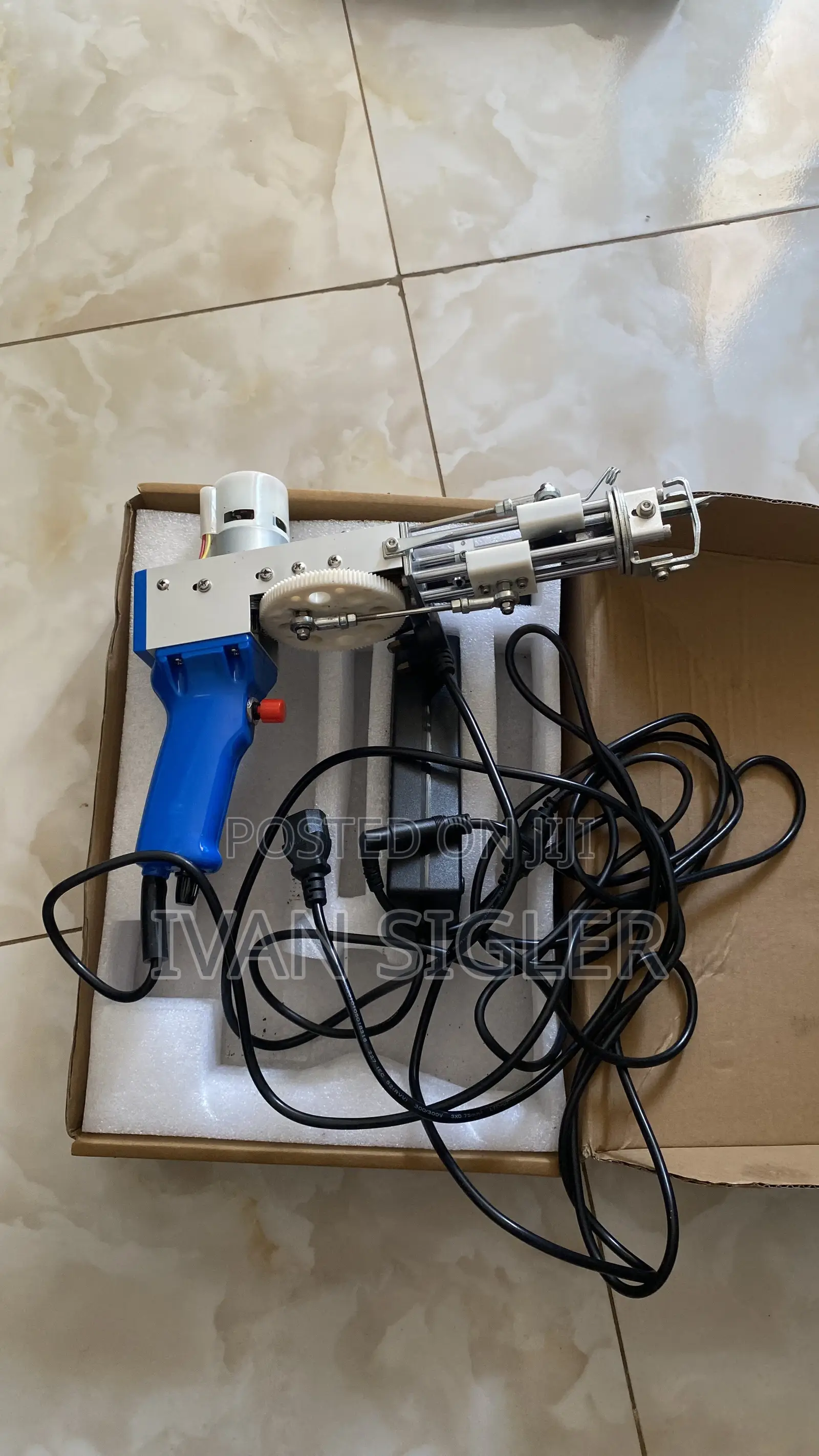 Tufting Machine on Quick Sale