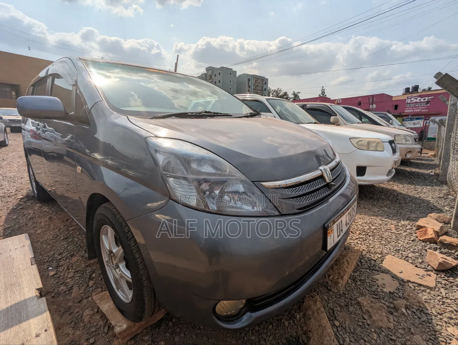 Toyota ISIS 2006