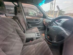 Honda CR-V 2000 Gold