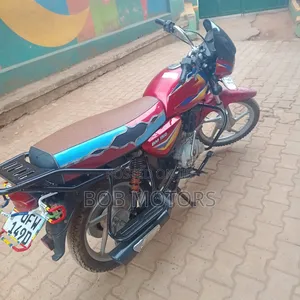 Bajaj CT 125X 2024 Red