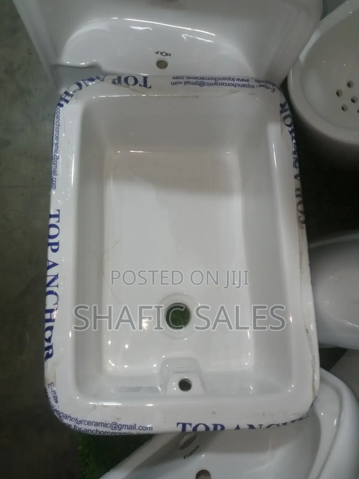 Dobi Basin Medium Size Good Quality/All Types