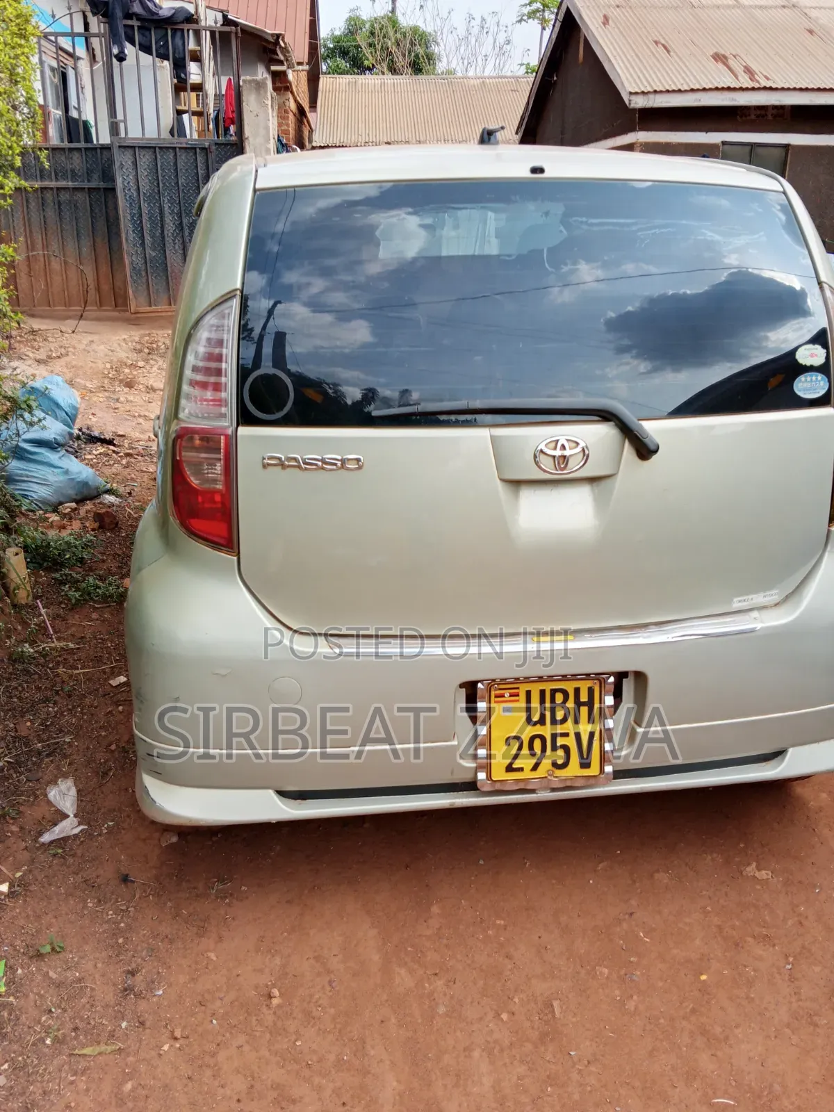 Toyota Passo 1.0 AWD 2009 Gray