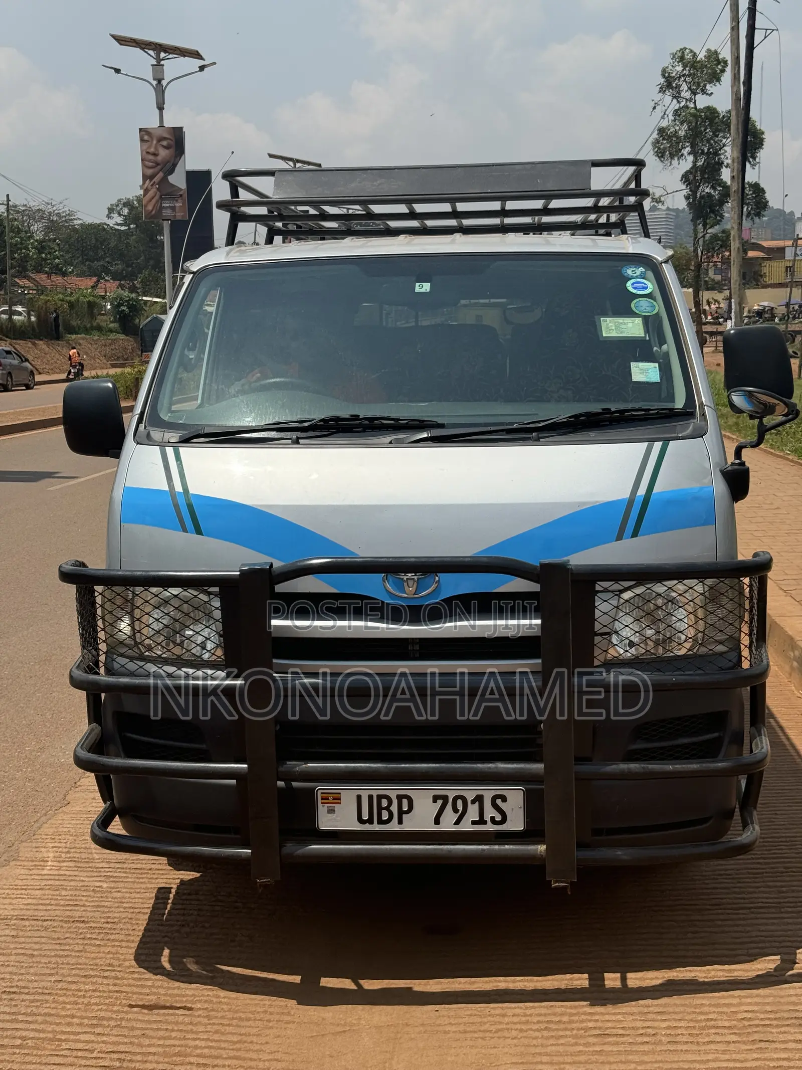 Toyota HiAce 2008 Silver