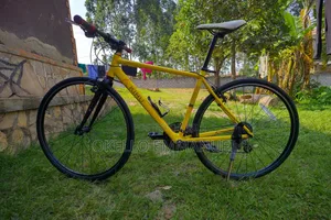 Second-Hand Kihu Bach Hybrid / Urban Commuter Bicycle – Bright Yellow