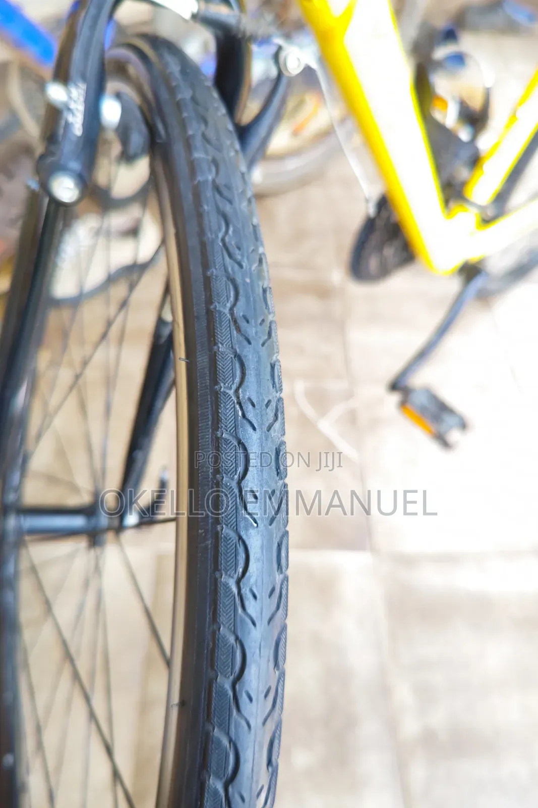 Second-Hand Kihu Bach Hybrid / Urban Commuter Bicycle – Bright Yellow