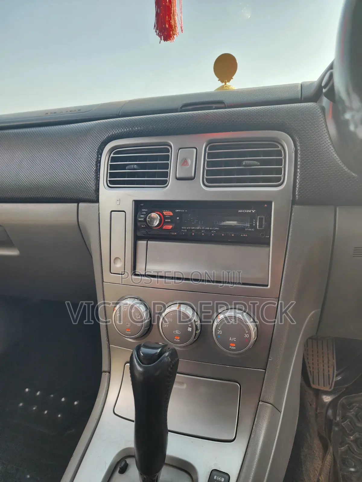 Subaru Forester Automatic 2005 Silver