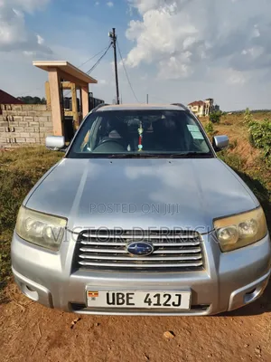Subaru Forester Automatic 2005 Silver