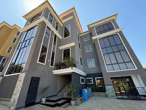 2bdrm Apartment in Muyenga Estate, Central Division for rent