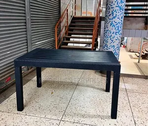 Rectangular Plastic Rattan Table.