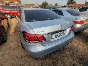 Mercedes-Benz E300 2015 Silver