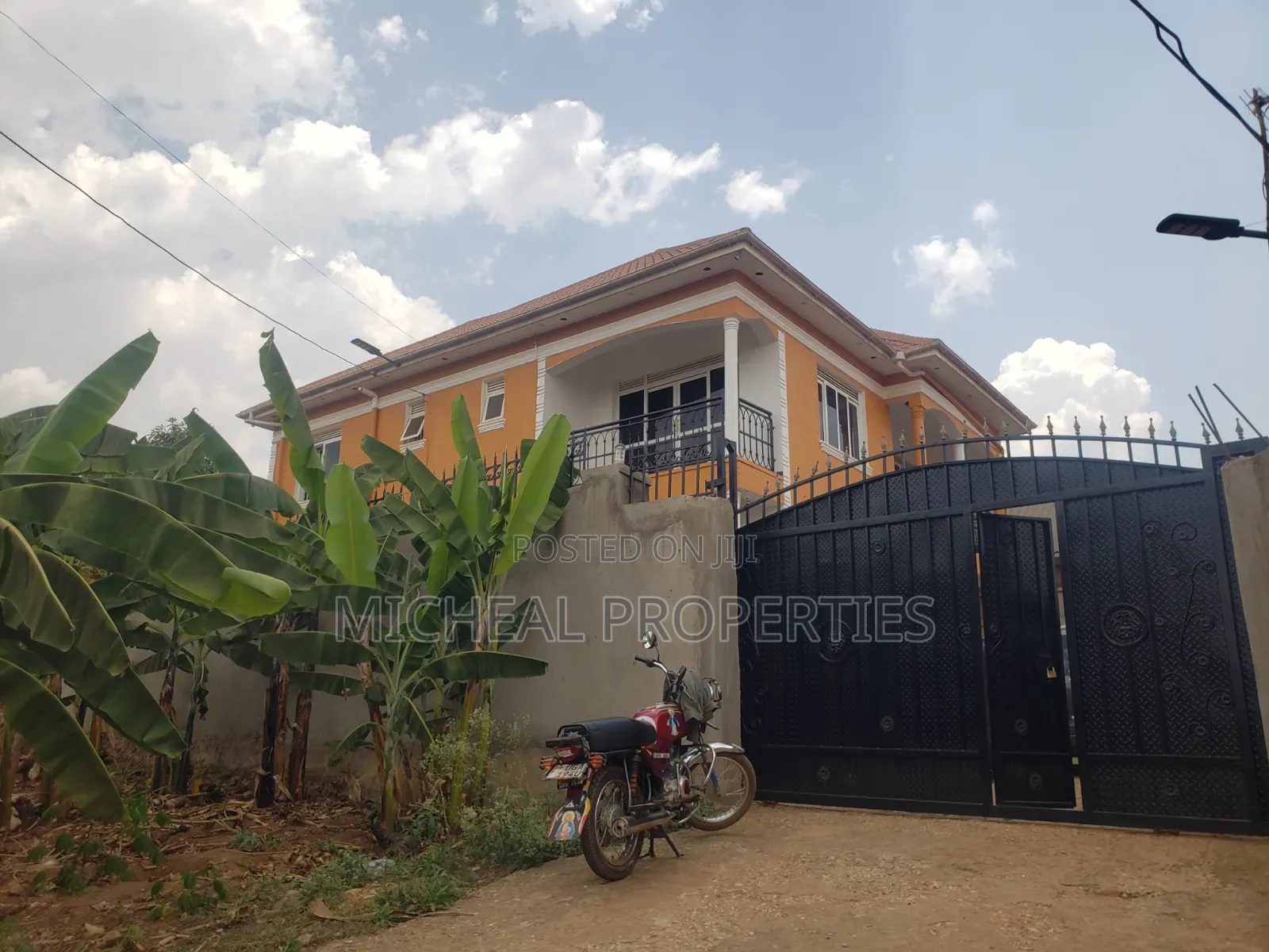 4bdrm Duplex in Wampewo Gayaza Rd 2M, Kawempe for rent