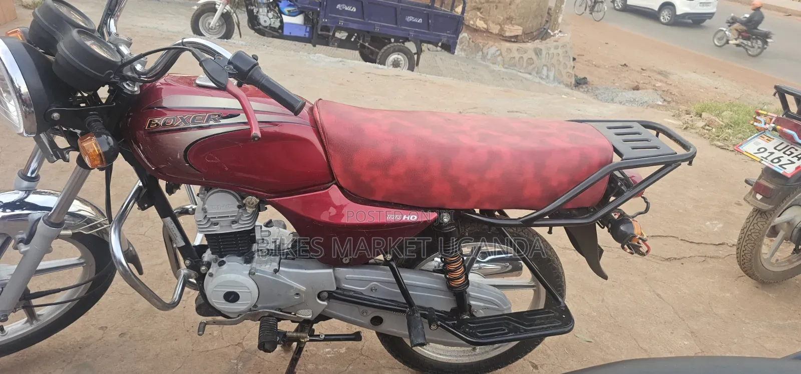 Bajaj Boxer 2025 Red