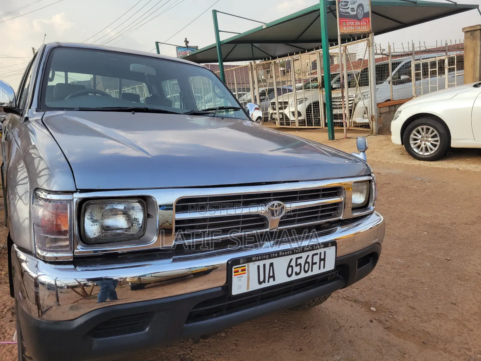 Toyota Hilux 2002 Silver