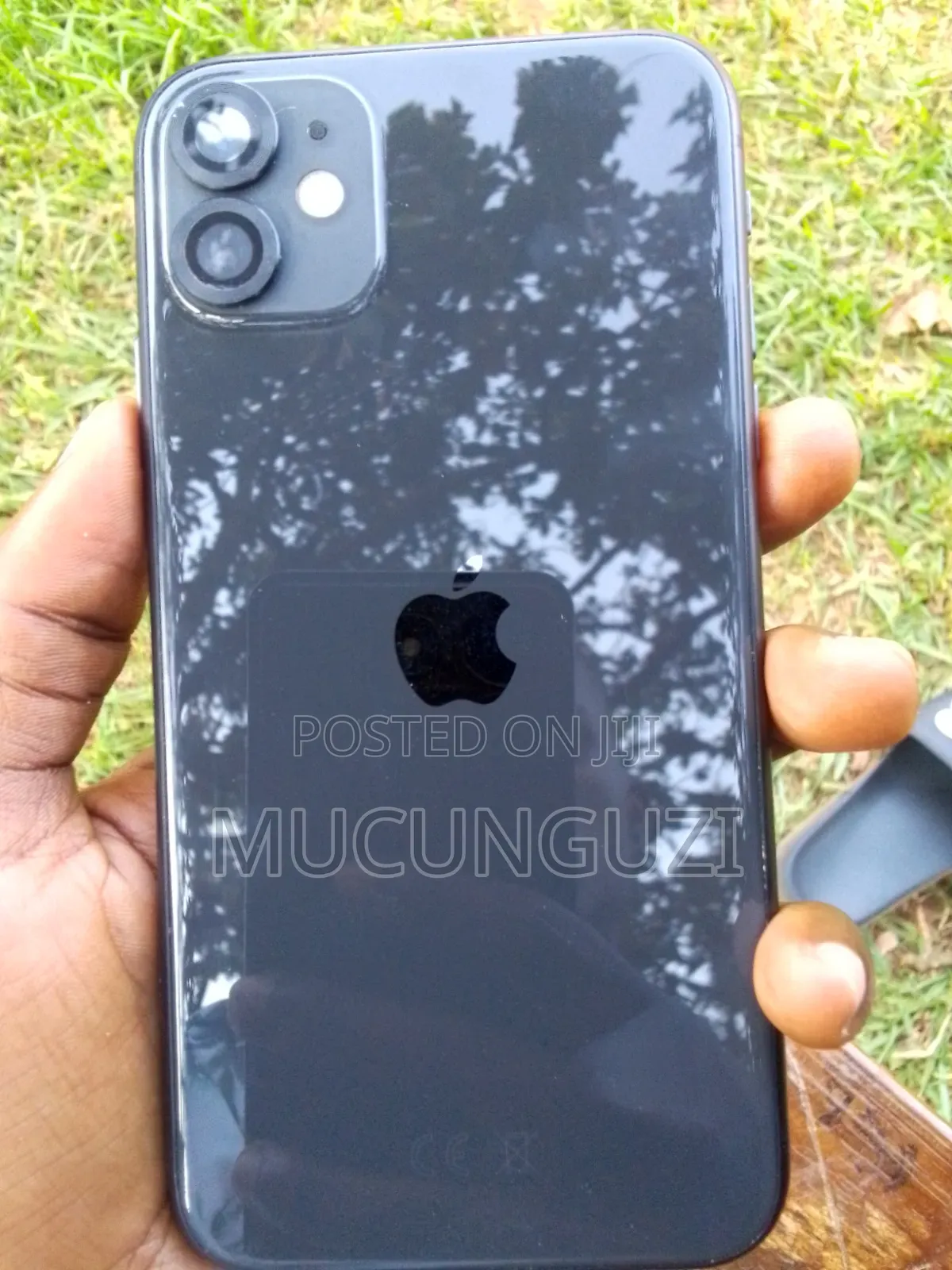 Apple iPhone 11 64 GB Black