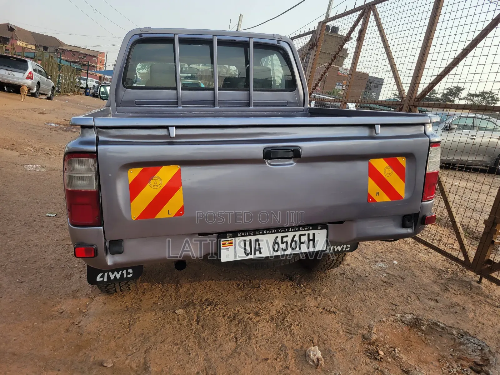 Toyota Hilux 2002 Silver