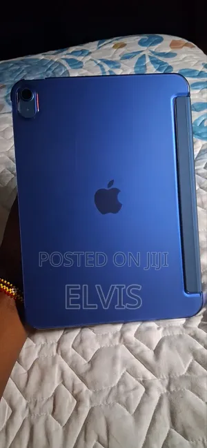 New Apple iPad (2025) 128 GB Blue