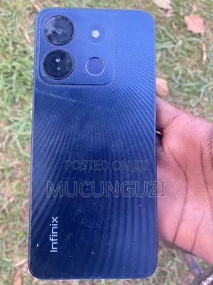 Infinix Smart 7 HD 64 GB Black