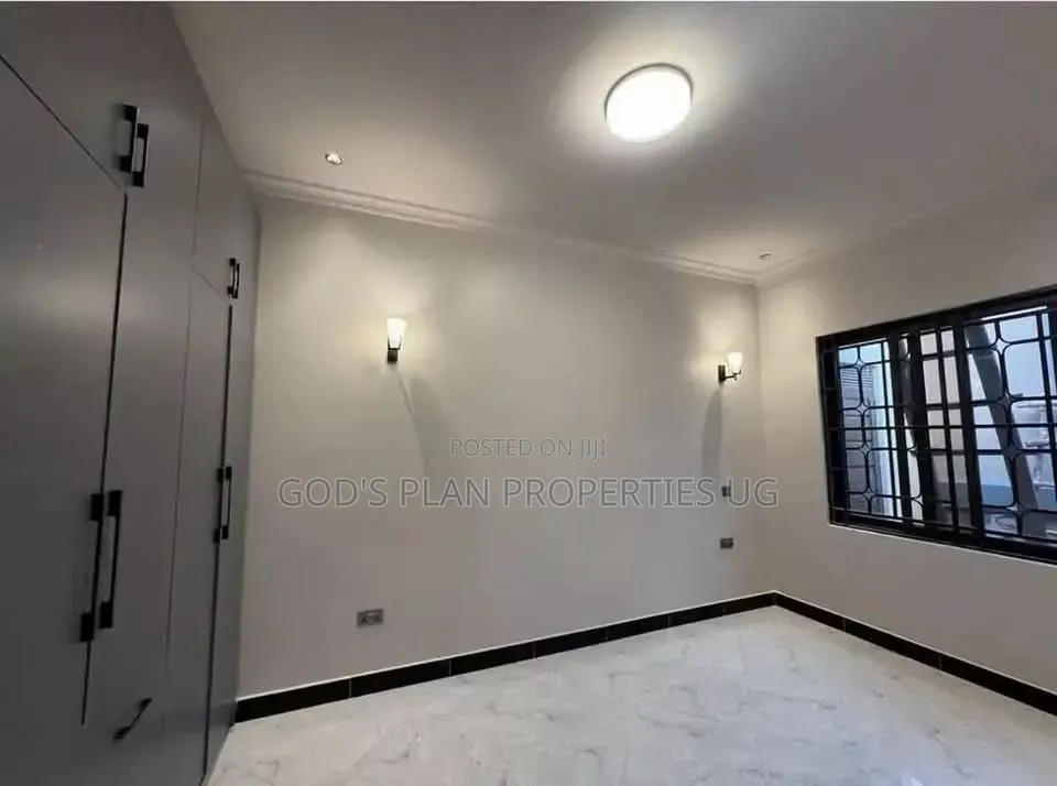 3bdrm Apartment in Kansanga, Central Division for rent
