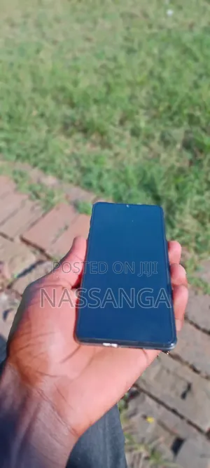 Sharp Aquos Zero 5G Basic 64 GB Black