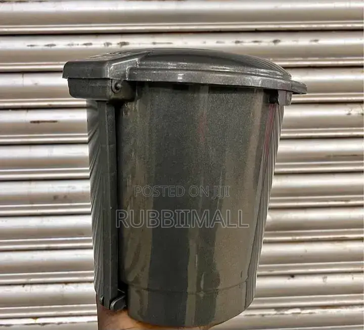 Plastic Pedal Bin 6L