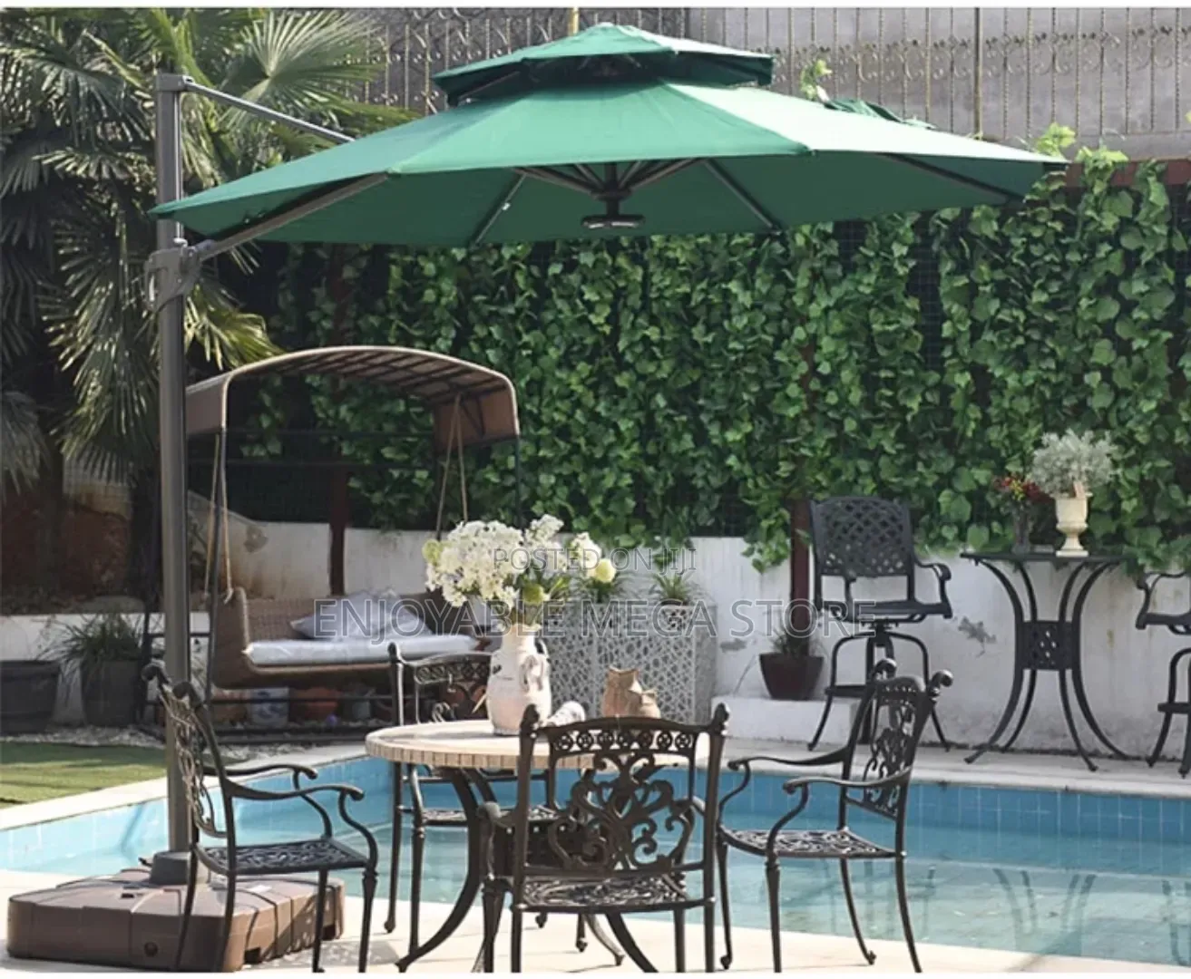 Green Outdoor Garden Umbrella Brand New