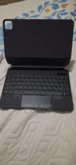 Techgear Magic Wireless Keyboard Case