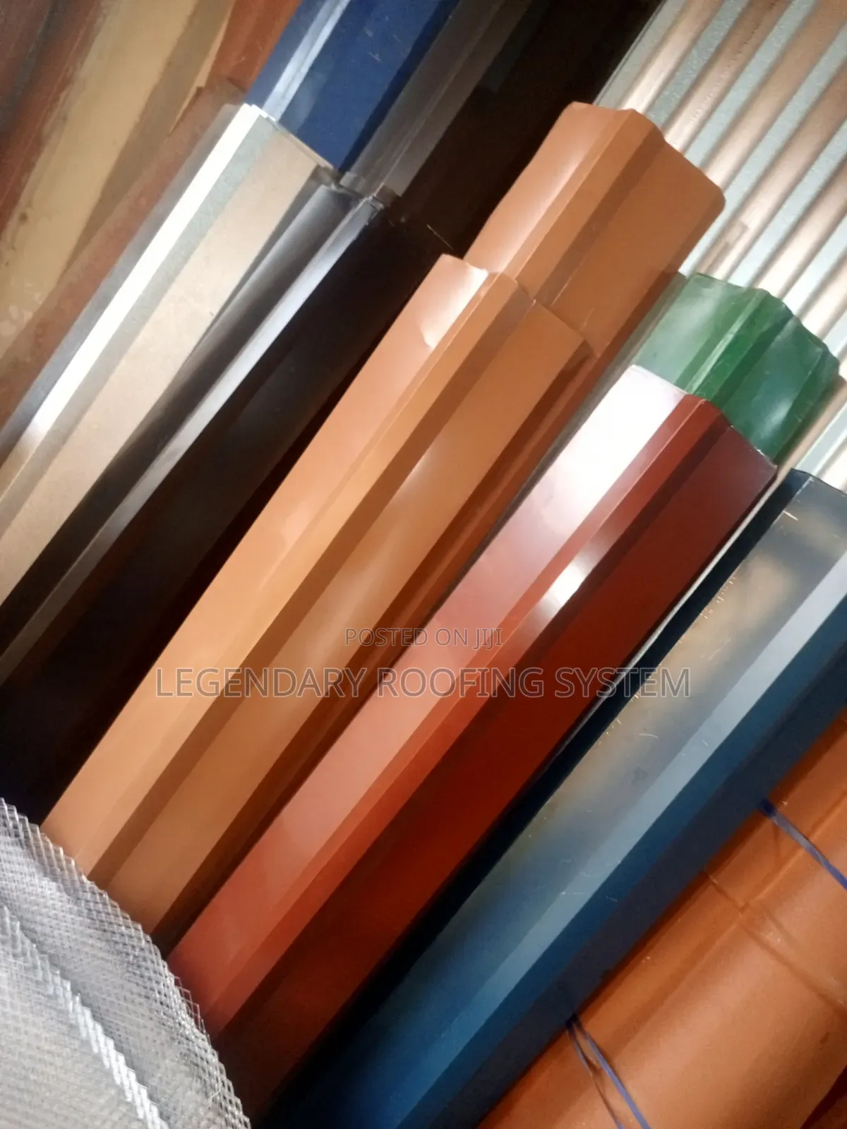 Super Echo Ridges and Ordinary Ironsheets