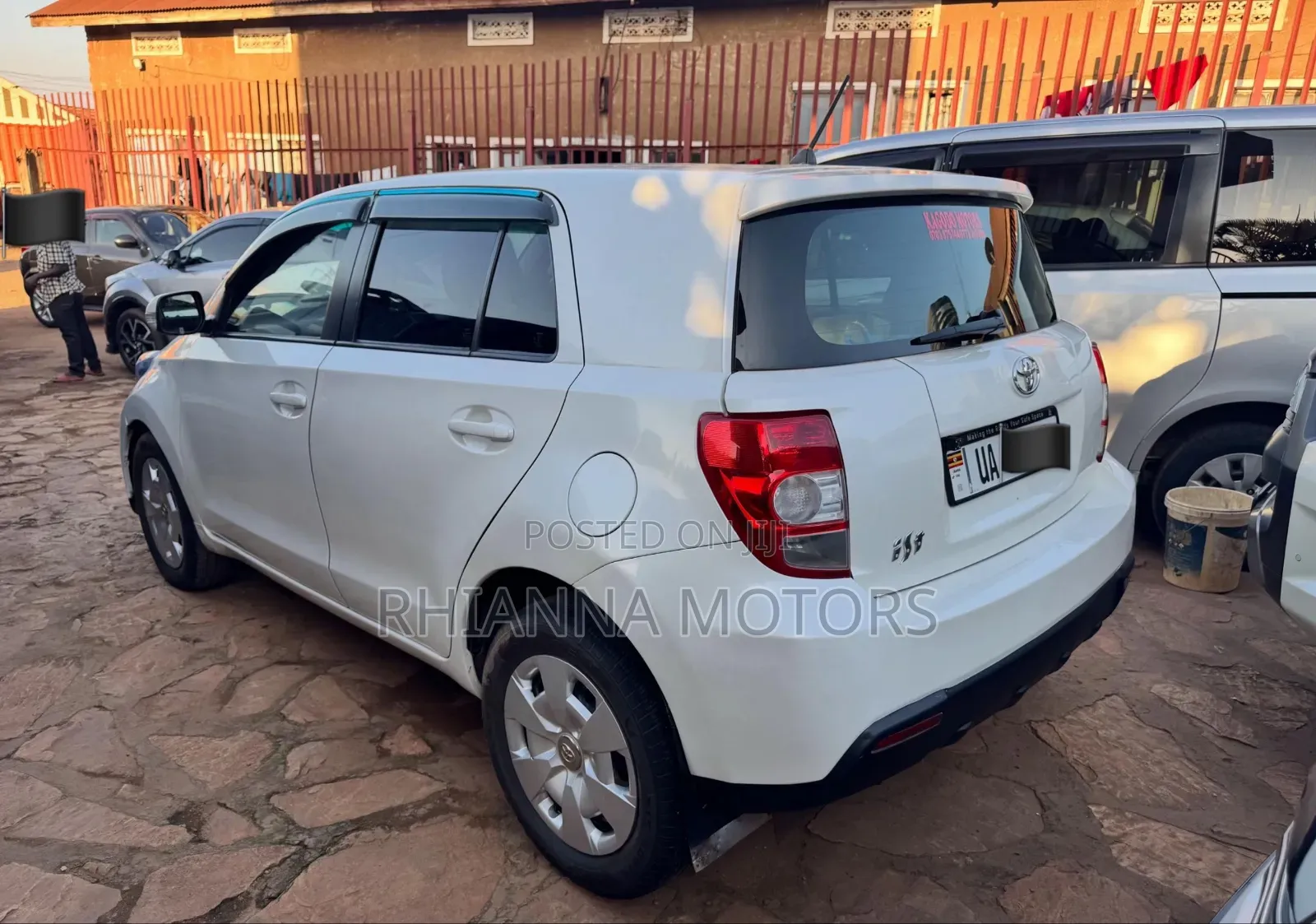 Toyota IST 2010 White