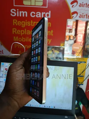 Tecno Pop 8 128 GB Green