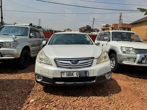 Subaru Outback 2012 White