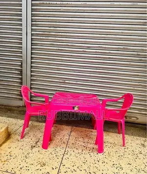 1 Table + 2 Kids Chair