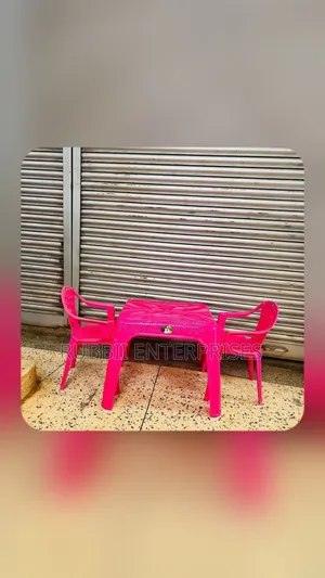 1 Table + 2 Kids Chair